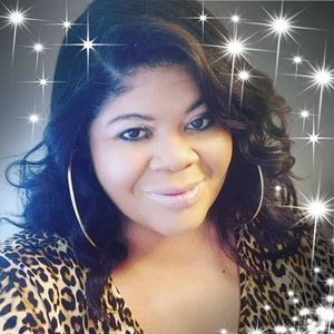 Meet your Posher, Shar-reese